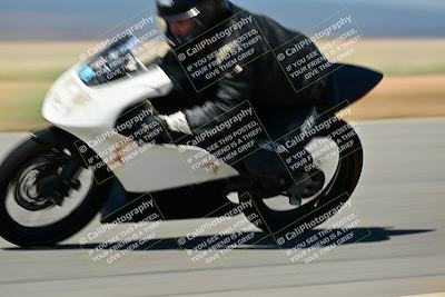 media/May-31-2025-Classic Track Day (Sat) [[da23ab3028]]/Group B/Session 2 (Turns 1 and 3)/